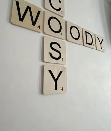 Woody Entre Et Paris * Lagny-sur-Marne